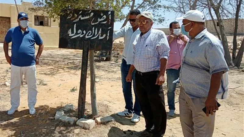 سحب قطعتى أرض بمساحة 130 فدانا من غير الجادين بالبحيرة