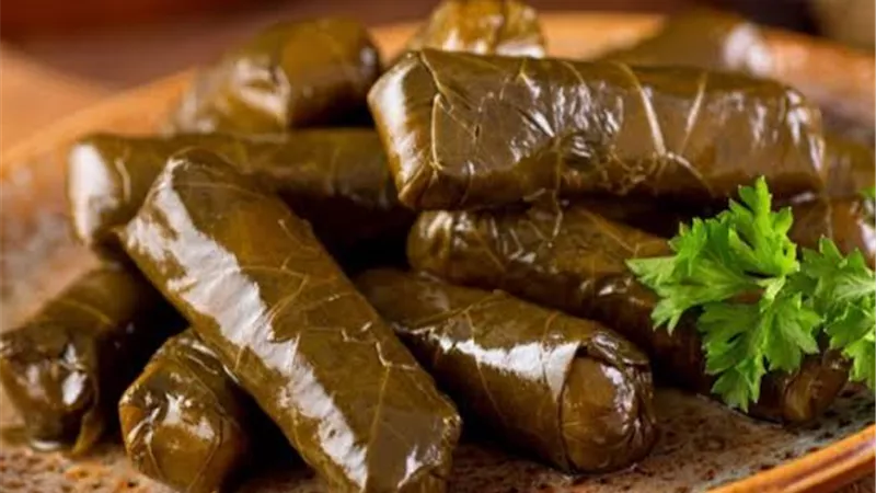 فوائد غير متوقعة للجسم بعد تناول ورق العنب