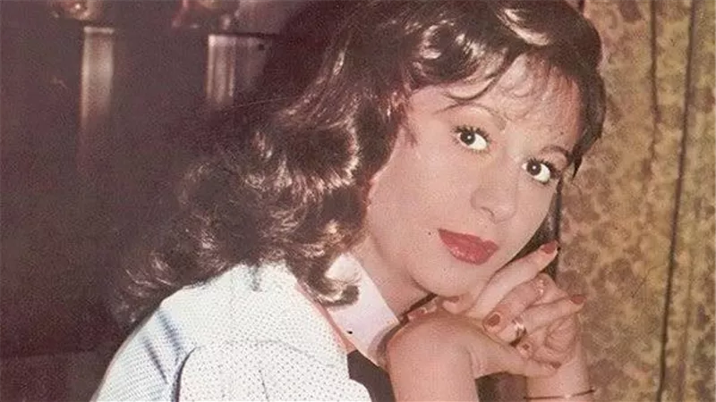 أعمال صنعت نجومية سمية الالفى