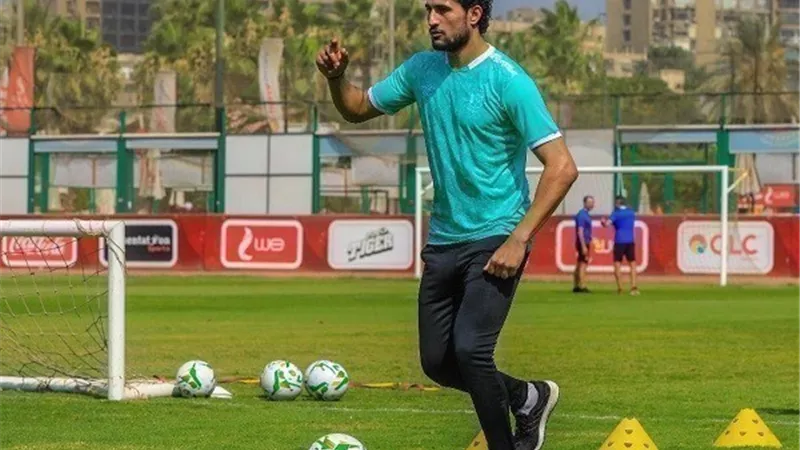 حمدى فتحى خارج حسابات الاهلى امام انبى والانتاج الحربى