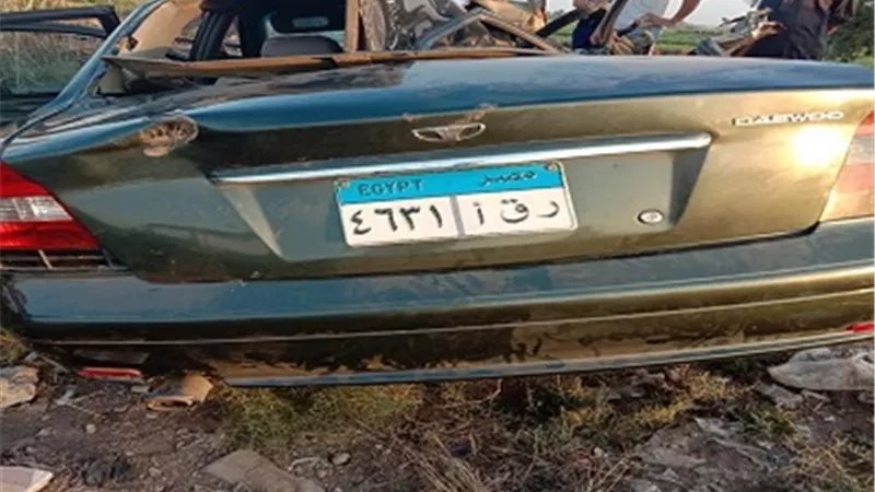 مصرع زوجان ونجاة 4 أخرين بالدقهلية تعطلت سيارتهم علي شريط القطار فدهسها