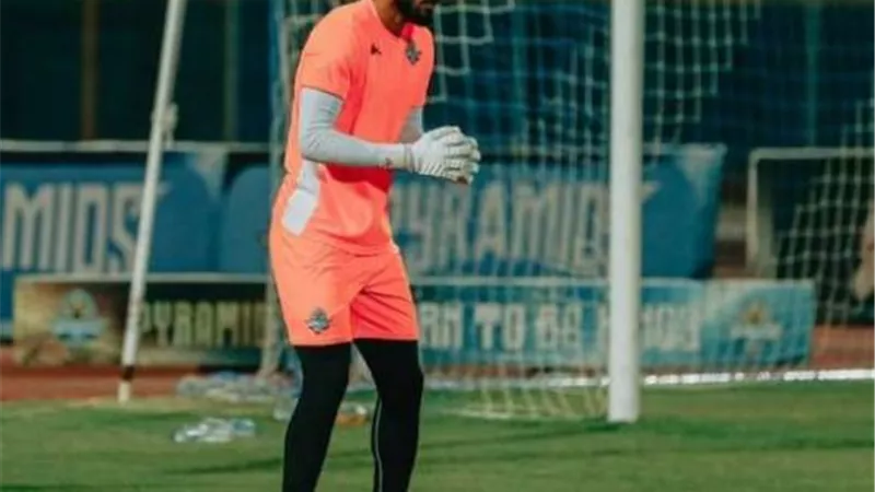 اتحاد الكرة يكشف موقف الشناوي بعد إيقافه بسبب الزمالك