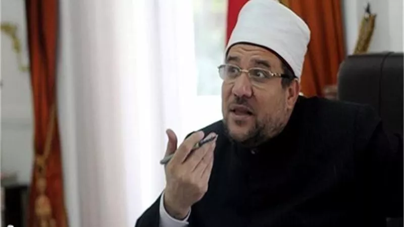 وزير الأوقاف يكشف موعد الإعلان عن عودة صلاة الجمعه بالمساجد