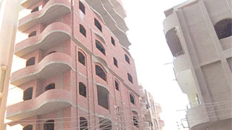 وزير التنمية المحلية يدعو ساكنى العقارات المخالفة للابلاغ عن المالك الاصلى
