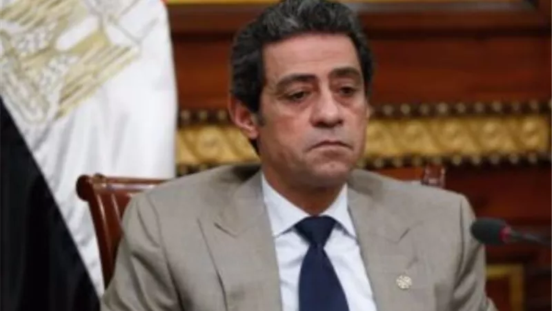 رئيس برلمانات شمال افريقيا : لقاء السراج مع وزير خارجية تميم فى انقرة يؤكد ضلوع قطر فى الارهاب داخل ليبيا