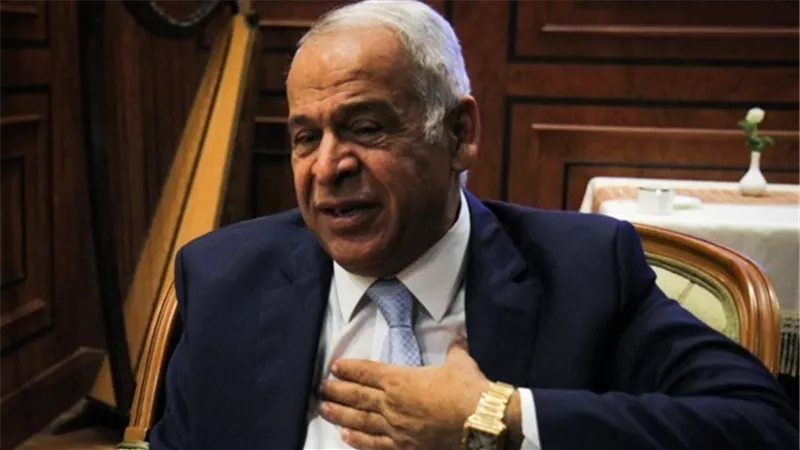 فرج عامر : الانجازات الكبرى داخل 