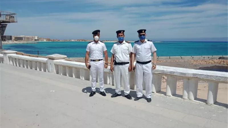 دوريات مكثفة بالاسكندرية لمنع نزول المواطنين للشواطىء