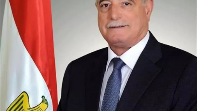 محافظ جنوب سيناء يصدق على ضوابط العمل