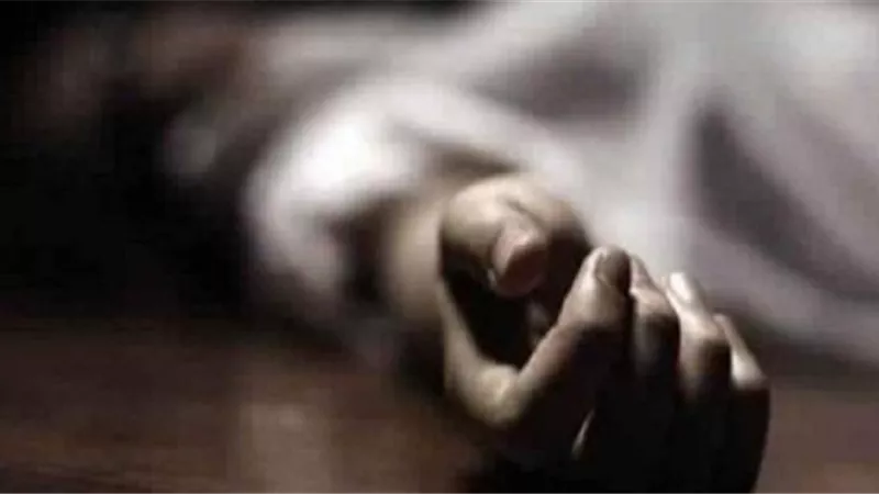 «شاهد زوجته في أحضان والده».. القصة الكاملة لجريمة الوراق