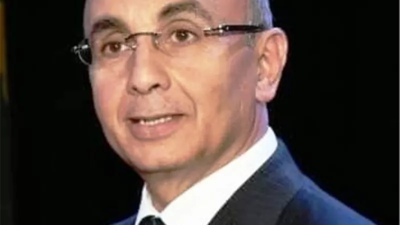 التجديد لوليد ندا مديراً تنفيذياً لمستشفيات جامعة الزقازيق.. بالمستندات