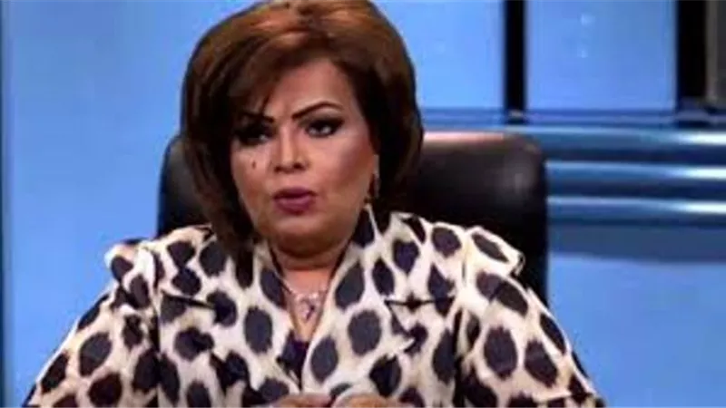 كاتبة كويتية: المعتدي على الشاب المصري يتعاطى مخدرات.. وتمت إحالته إلى النيابة.. فيديو