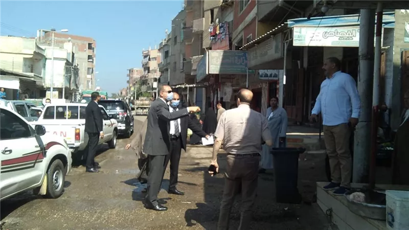 محافظ كفرالشيخ يضبط لحوم مذبوحة خارج المجازر ويقرر مصادرتها لصالح المستشفى العام