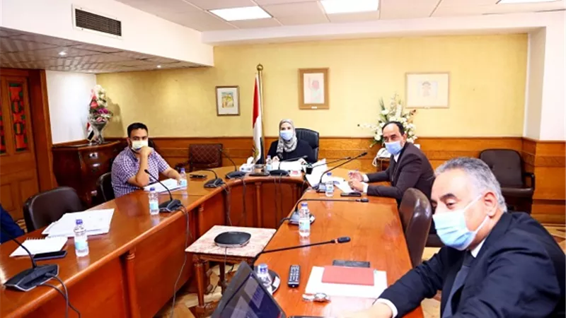 وزيرة التضامن تتابع تنفيذ مشروع 