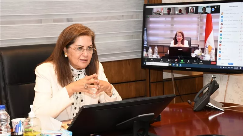 وزيرة التخطيط تفتتح ورشة تدريبية بعنوان بناء سياسات الحد الأدنى للأجور المستدامة