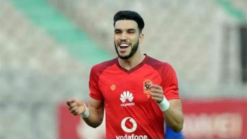 مفأجاة.. أولومبياكوس اليونانى يطلب التعاقد مع وليد أزارو
