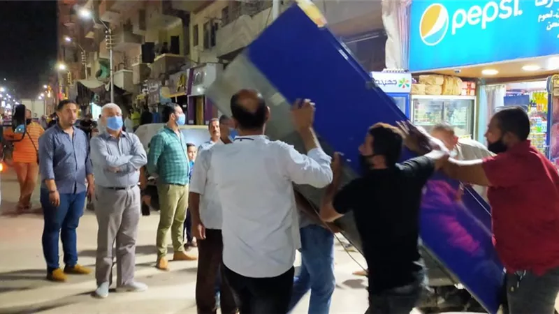 رفع اشغالات أمام كورنيش النيل ببنى سويف