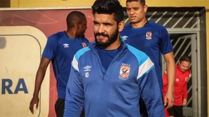 فايلر يوجه نصائح لصالح جمعه بعد عودته للتدريبات