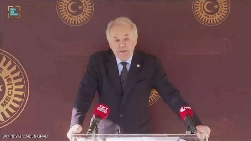 برلماني تركي لأردوغان: نحن في خطر.. نحذرك من 