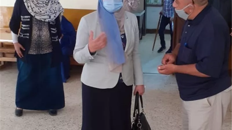 محافظ بني سويف يطمئن على امتحانات الدبلومات الفنية