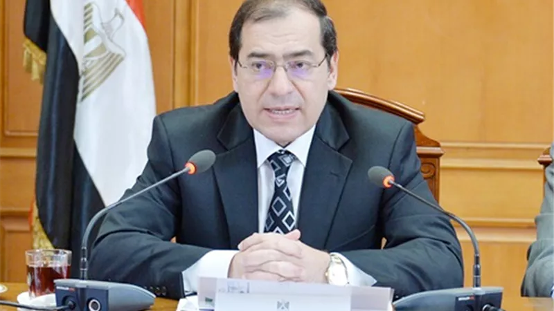 وزير البترول يعلن نتائج اختبارات كشف بشروش للغاز الطبيعي