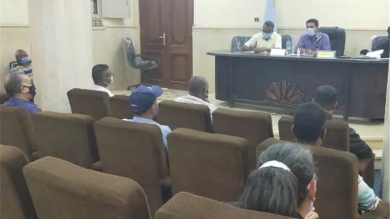 صحصاح يقود جلسة المجلس التنفيذى لمركز ومدينة البياضية جنوب الأقصر
