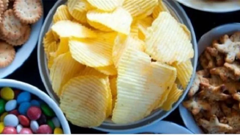 احذرها ...أطعمة تقضي على الذكاء