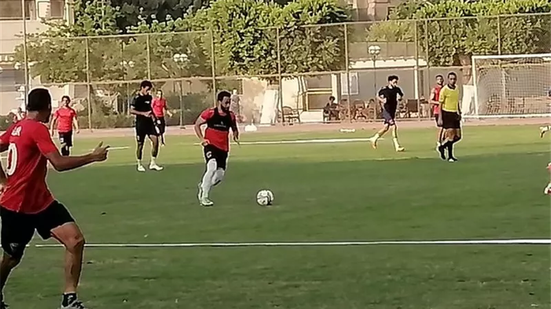 أف سي مصر يواصل تدريباته استعدادًا للدورى.. صور