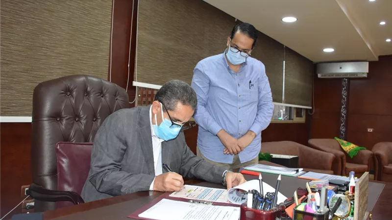 محافظ الغربية : تخفيض الحد الأدنى للقبول بالثانوي العام إلى 251 درجة