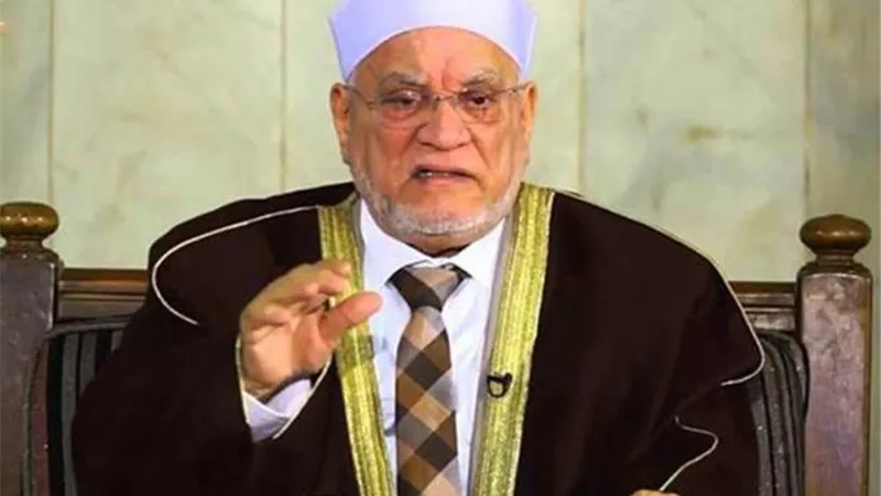 أحمد عمر هاشم: الأضحية بها تضامن اجتماعي وتكافل اجتماعي في إطعام المساكين