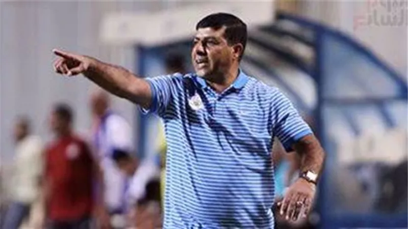ردا على الزمالك وبيراميدز.. العشري يرفض رحيل أي لاعب بالمصري