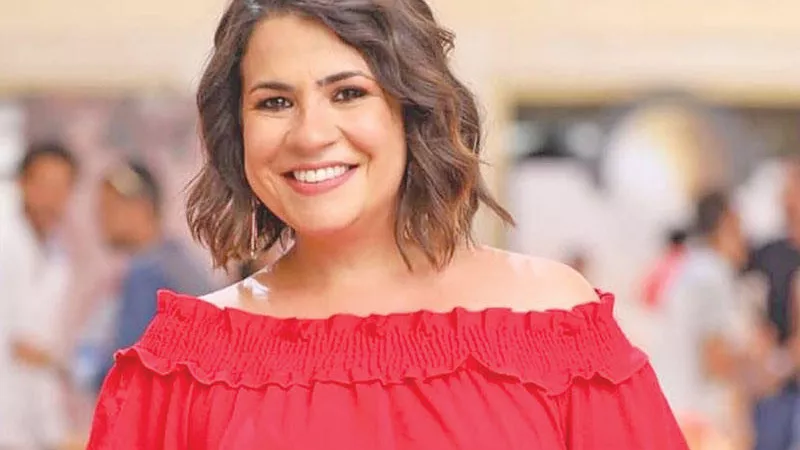 كلاكيت تانى مرة.. متابع يدعو على إنجى وجدان وزوجها بالإبتلاء بمرض خبيث والأخيرة ترد