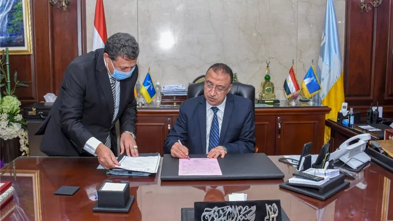 محافظ الإسكندرية يعتمد المرحلة الثانية للقبول بالصف الأول الثانوى بحد أدنى ٢٤٠ درجة