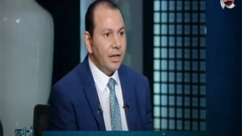 القوى العاملة: قانون العمل الجديد منح الوزير حق ترحيل الإجازات الرسمية (فيديو)