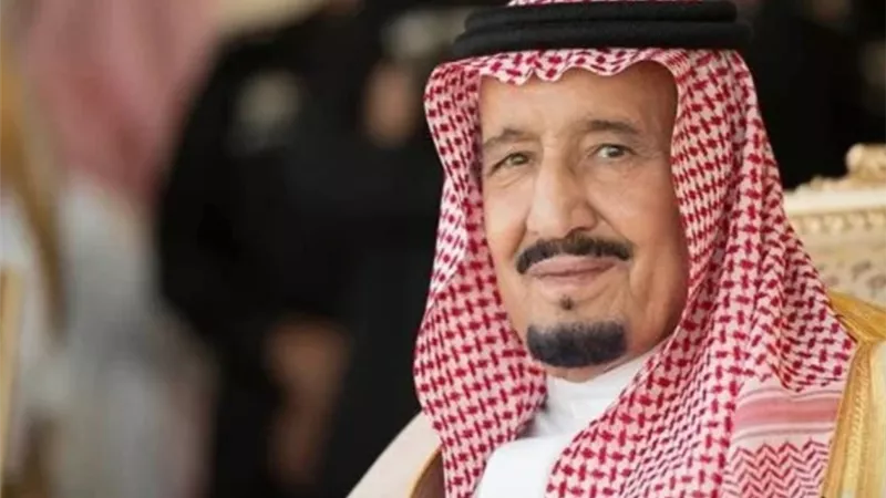 الملك سلمان يهنئ المسلمين بعيد الاضحى ..نسأل الله أن يتقبل من ضيوف الرحمن حجهم