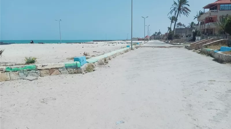 صلاة العيد في شمال سيناء بالمنازل والتزام كامل من الاهالى بخلو الشواطئ والحدائق