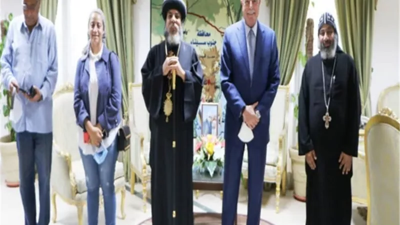 فودة يستقبل الانبا ابولو اسقف جنوب سيناء للتهنئة بعيد الاضحى المبارك