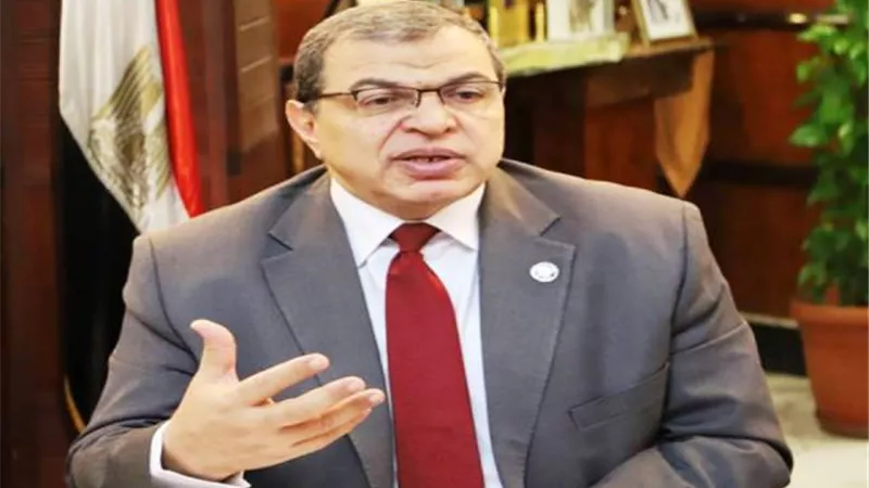 تلقاها مكتب التمثيل العمالي بالكويت .. عدم تجديد إقامة العمالة الهامشية ولدى شركات وهمية ومن فوق الستين