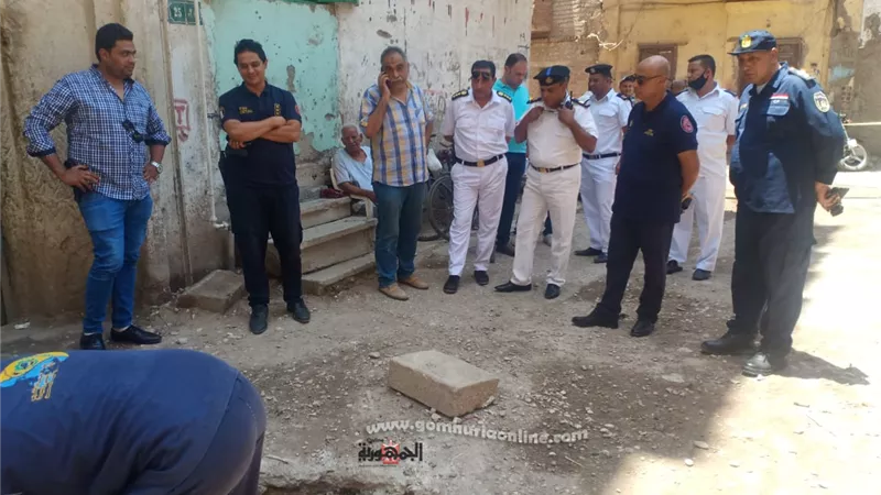 محافظ أسيوط يوجه بسرعة اصلاح هبوط أرضى بأحد شوارع حى غرب ومعاينة انهيار جزئى بأحد منازل أبنوب