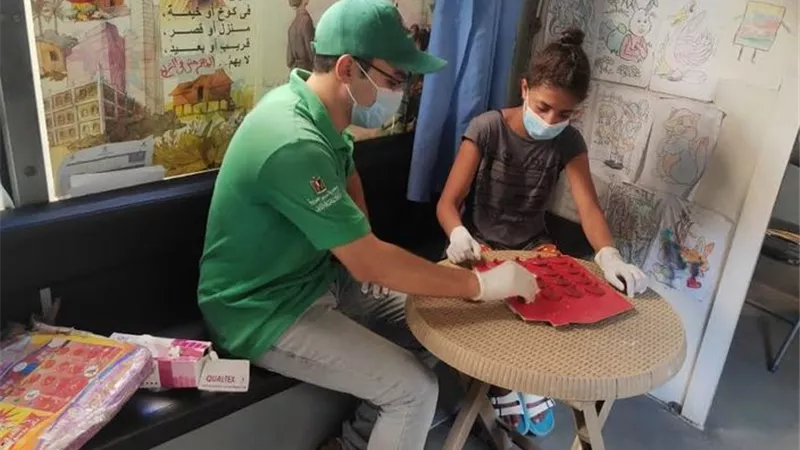التضامن: فريق اطفال وكبار بلامأوي ينقذ فتاة تفترش الشارع وينقلها لدار رعاية