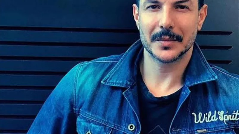 نجوم الفن ينعون الفنان باسل الخياط