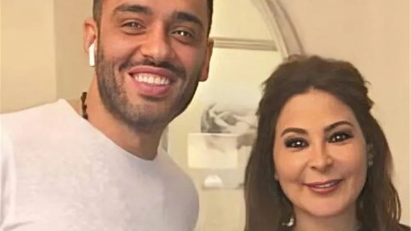 تعليق نارى من أحمد جمال بعد طرح إليسا ألبومها الجديد 