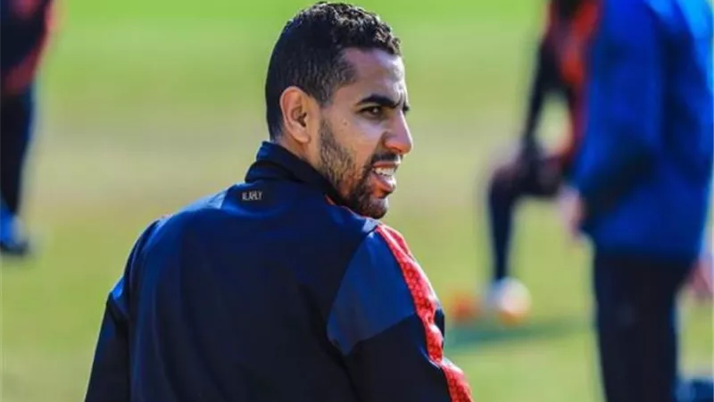 «ما بتفضلش على حالها».. مؤمن زكريا ينشر رسالة غامضة عبر «تويتر»