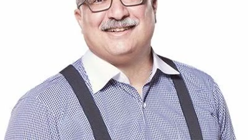 بالفيديو .. إبراهيم عيسى يكشف رسالة فيلم صاحب المقام