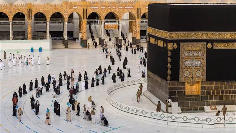4 أخطاء يقع فيها بعض الحجاج عند طواف الوداع