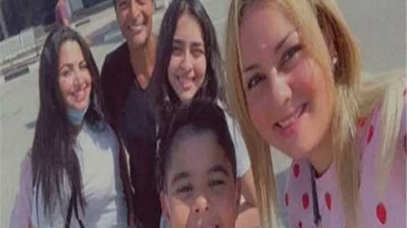 شاهد.. رسالة مؤثرة من حميد الشاعري لابنتيه فى أول لقاء يجمعهم بعد 90 يوم حظر