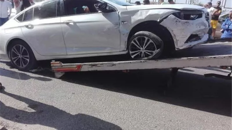 عمرو نجيب: حمو بيكا دخل فى سيارتى وسيارة ابن خالي وحررت محضر ضده ومش هسيبه