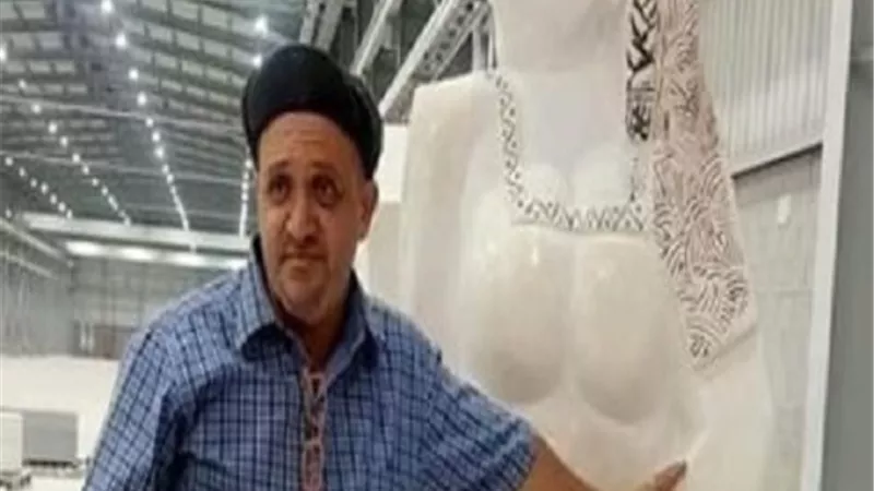 ليلى عز العرب تهاجم نحات تمثال مصر تنهض.. 