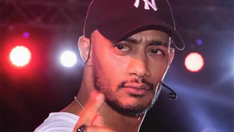هجوم حاد على محمد رمضان بعد إستغلال كارثة انفجار بيروت