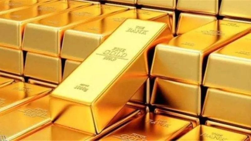 الذهب يقفز إلى قمة تاريخية جديدة