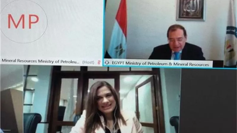 وزير البترول يبحث مع نظيرته القبرصية تعزيز الشراكة في مجال الغاز الطبيعي